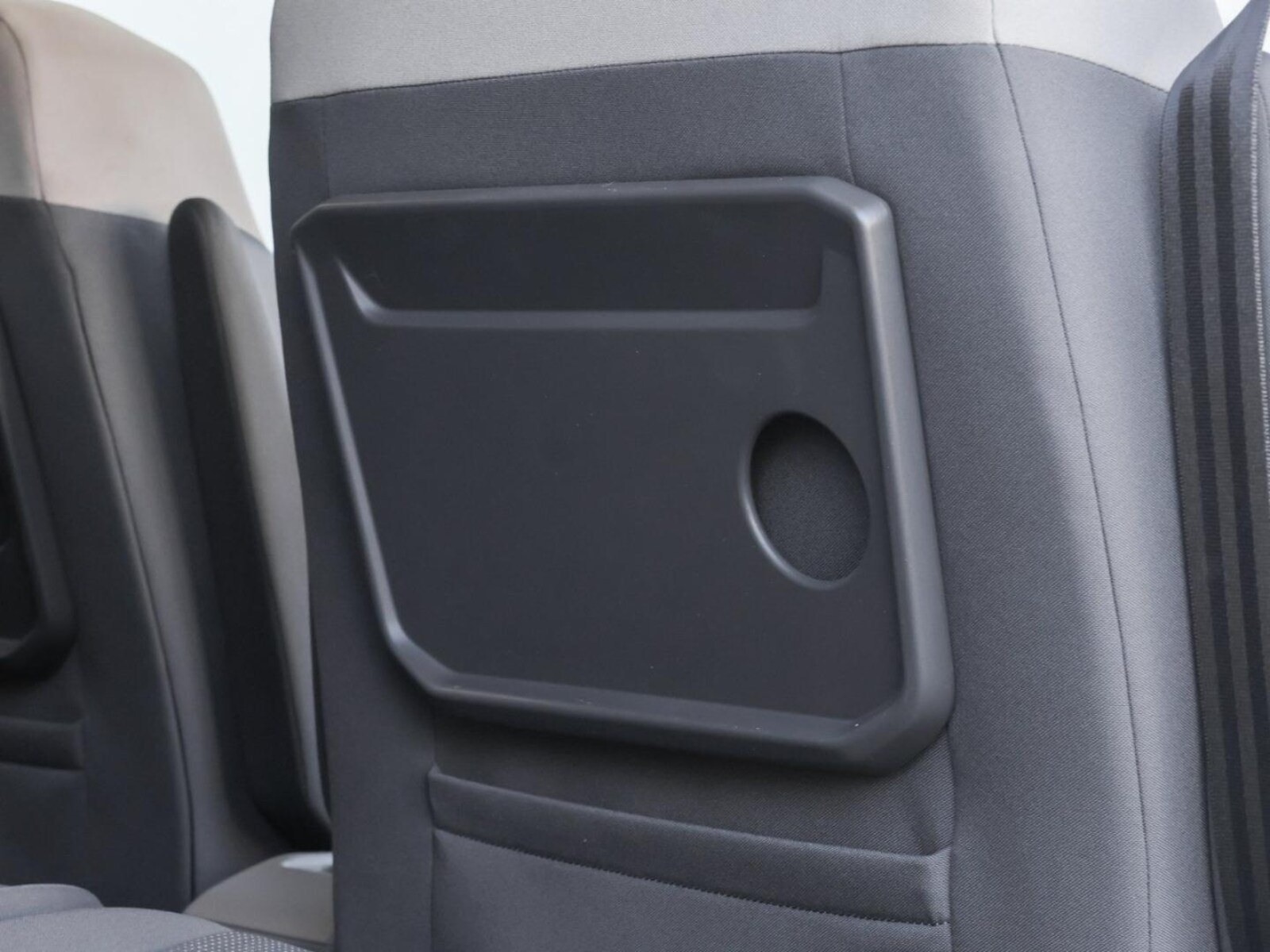 Volkswagen Multivan Langversion – Bild 7