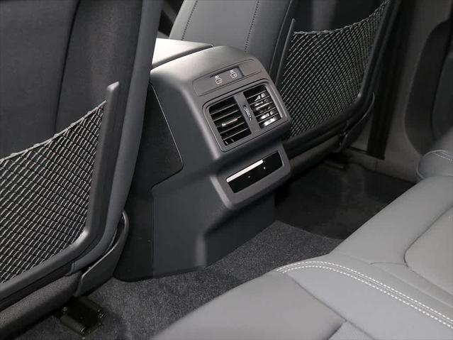 2025 AUDI Q5 - Image 15
