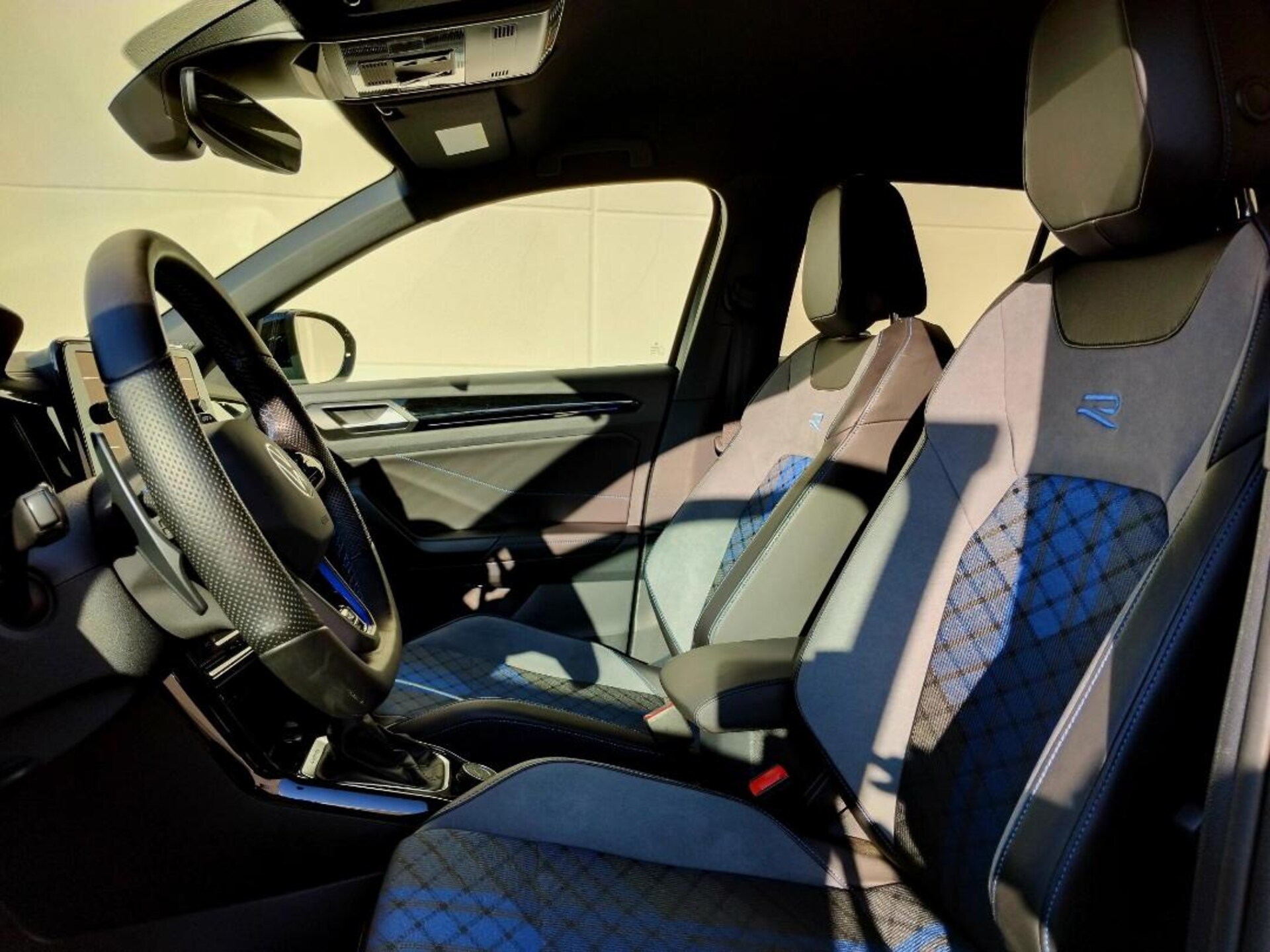 Volkswagen T-Roc R