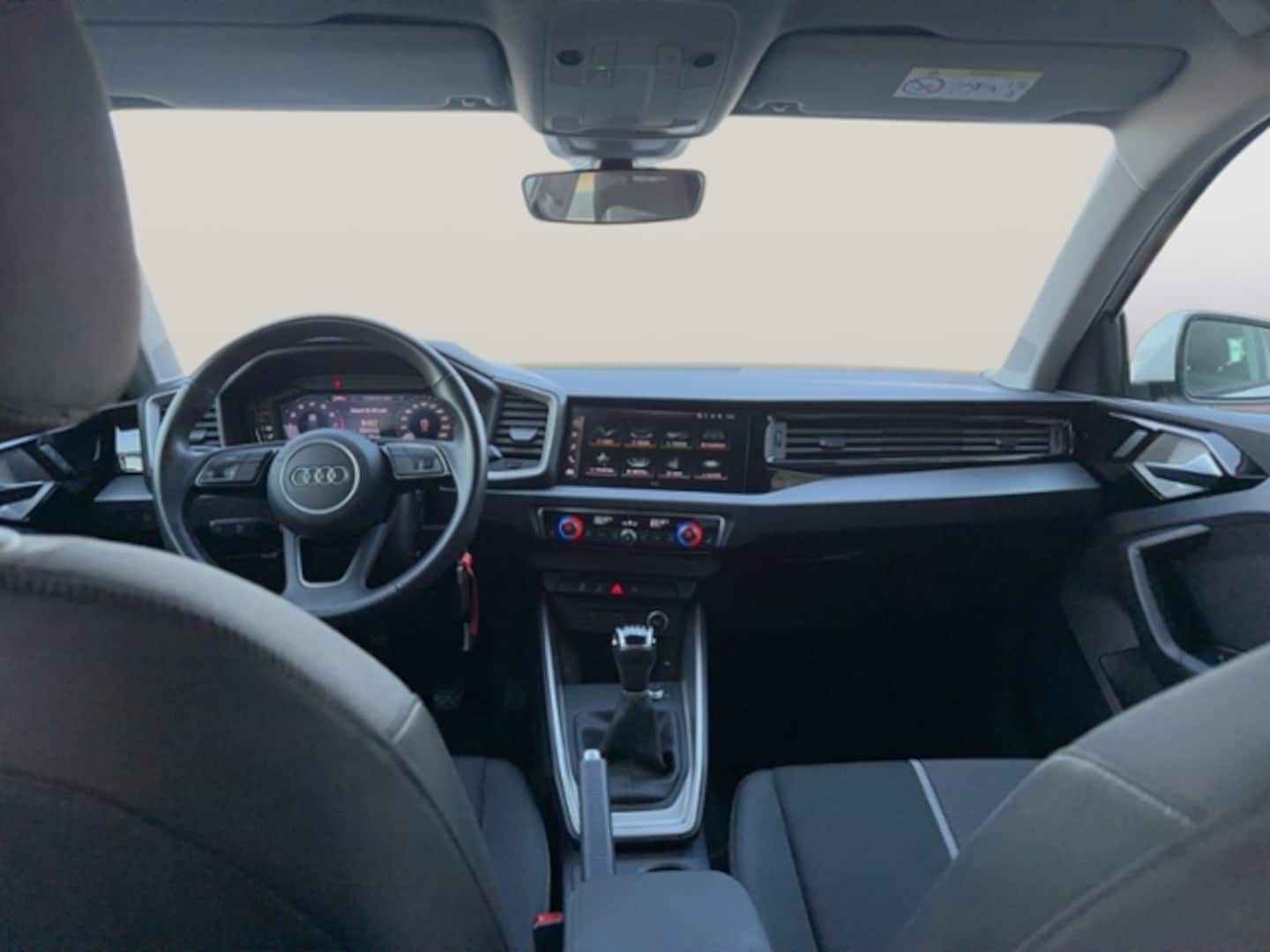 Bild über Audi A1 Sportback advanced 25 TFSI Schaltgetriebe - für weitere Informationen kontaktieren Sie den Audi Partner