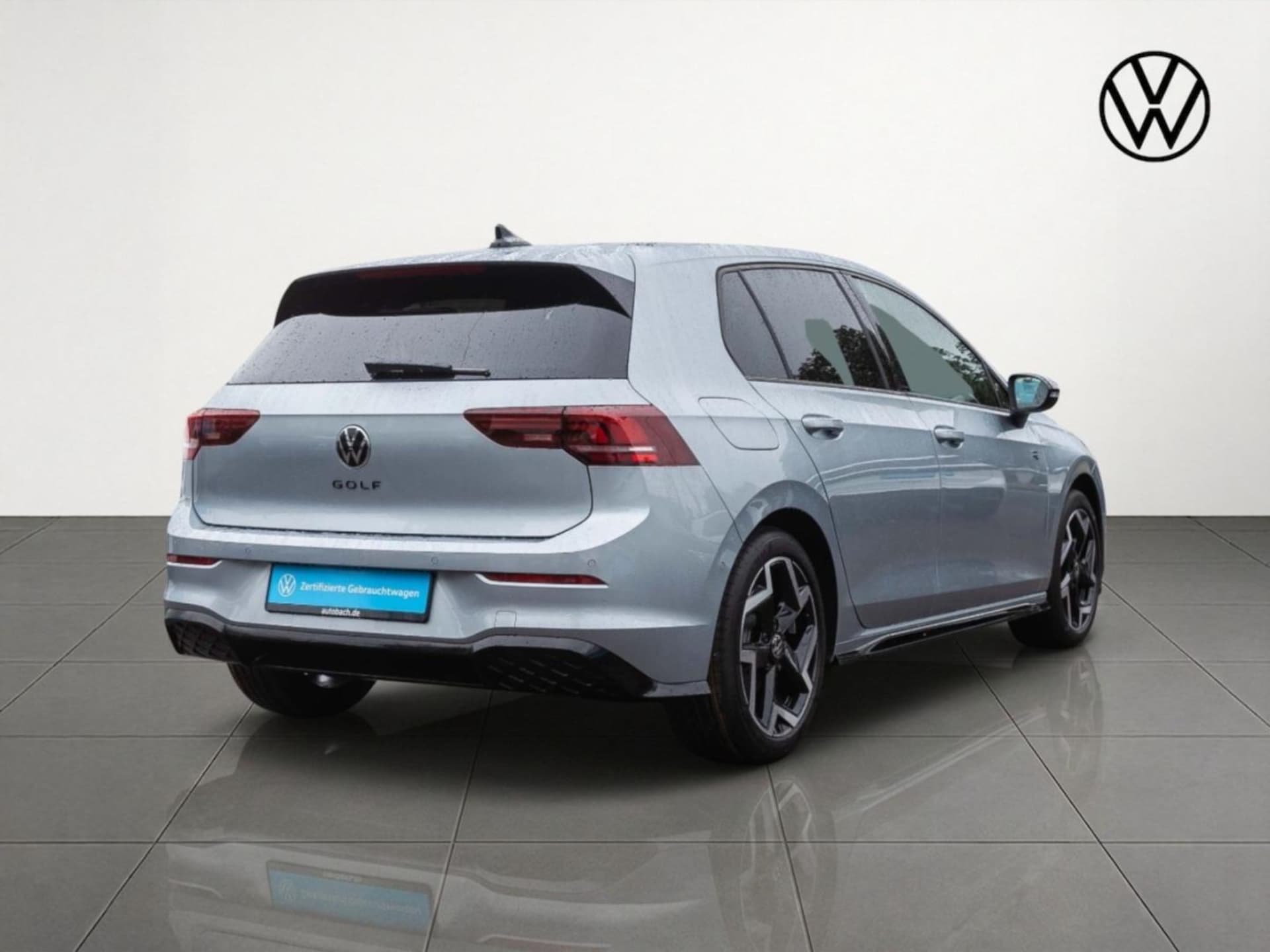 Volkswagen Golf R-Line