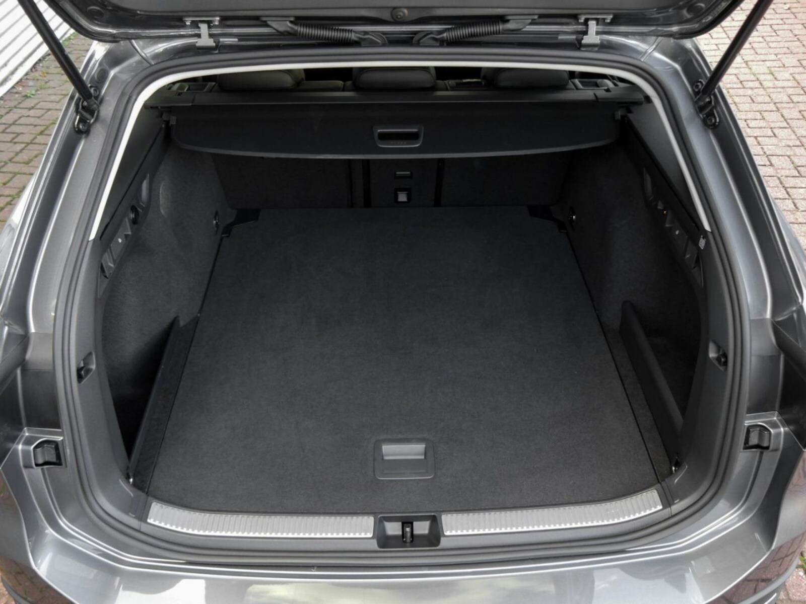 Volkswagen Passat – Bild 17