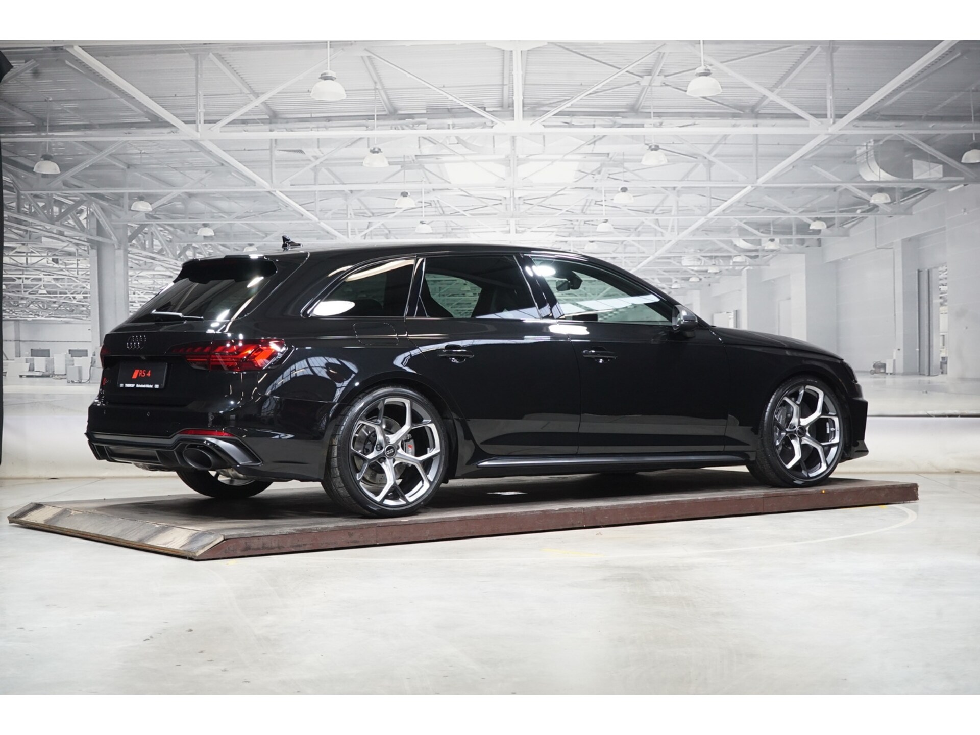 Audi RS 4 Avant