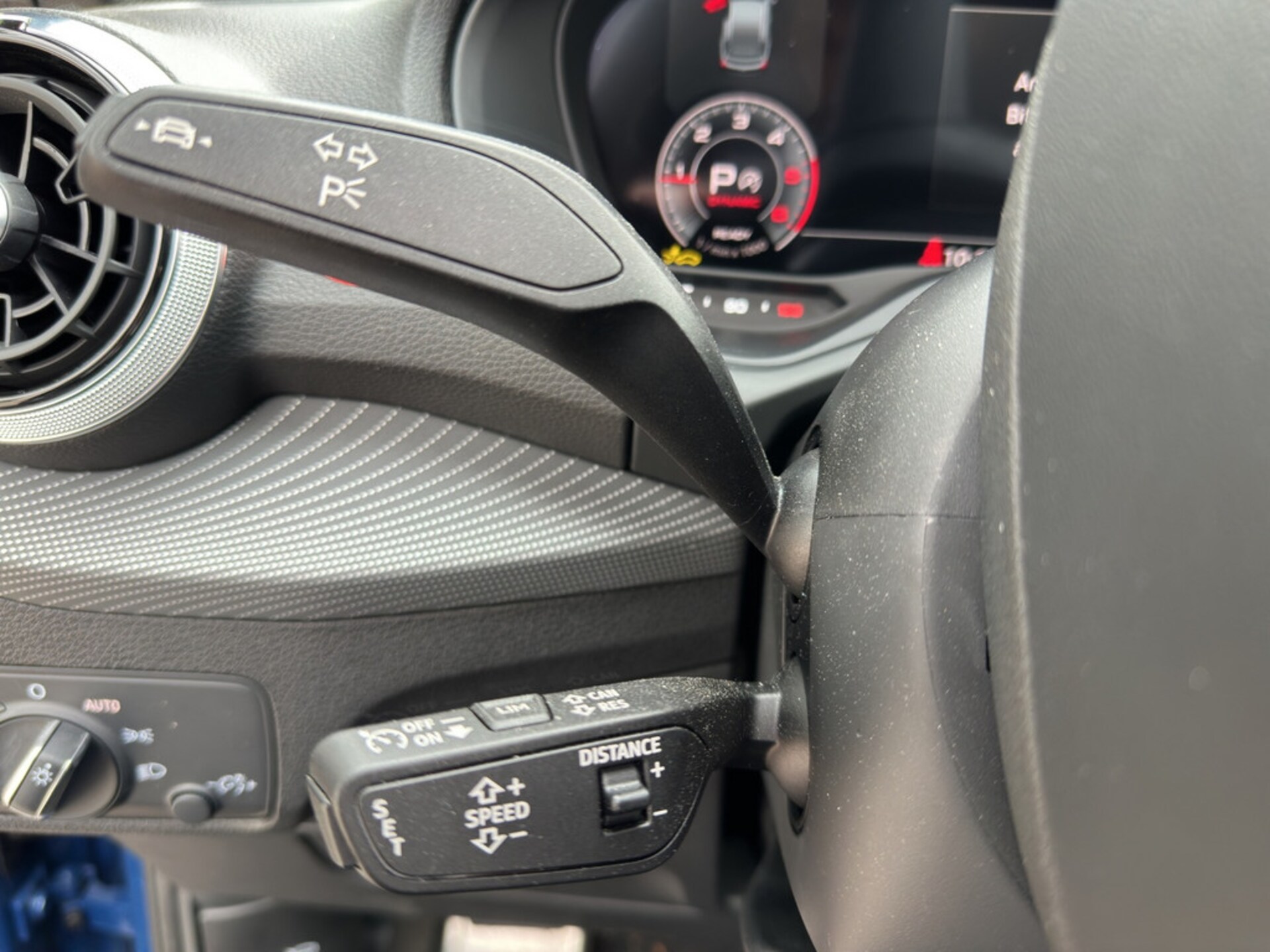 Audi Q2 S line