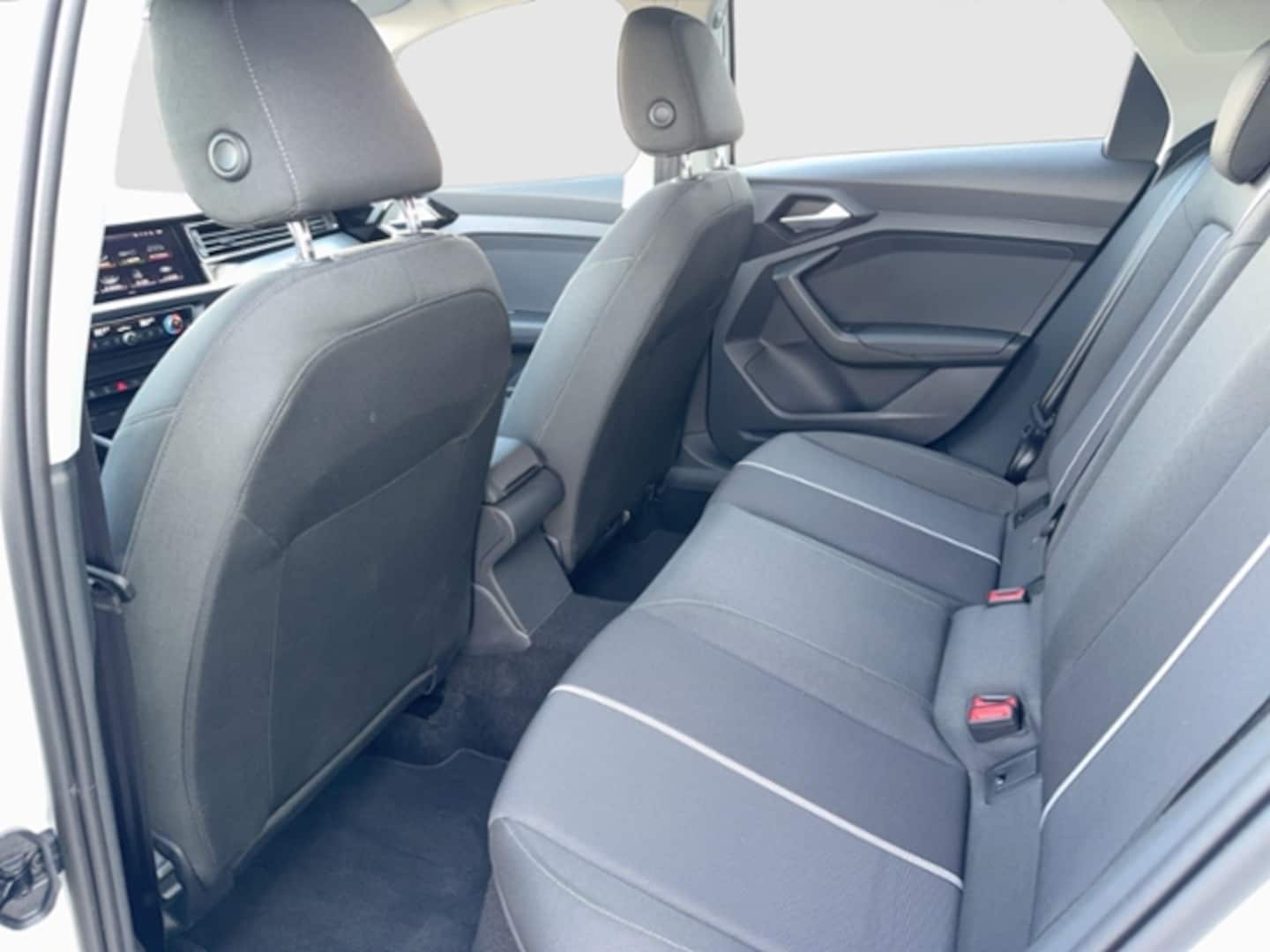 Bild über Audi A1 Sportback advanced 25 TFSI Schaltgetriebe - für weitere Informationen kontaktieren Sie den Audi Partner