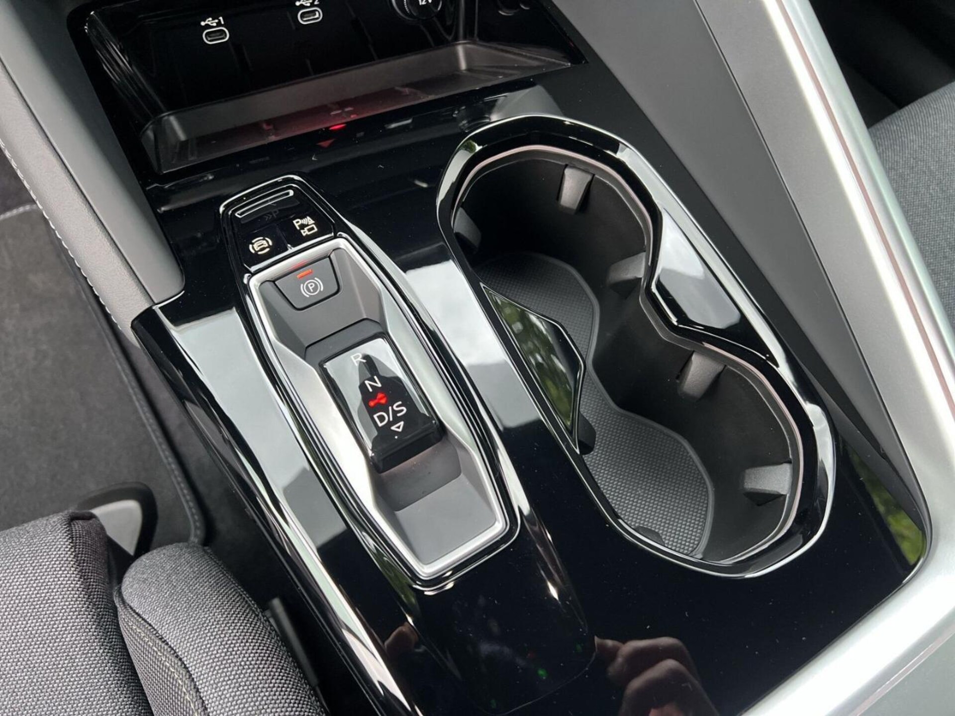 Audi Q5 Sportback edition one