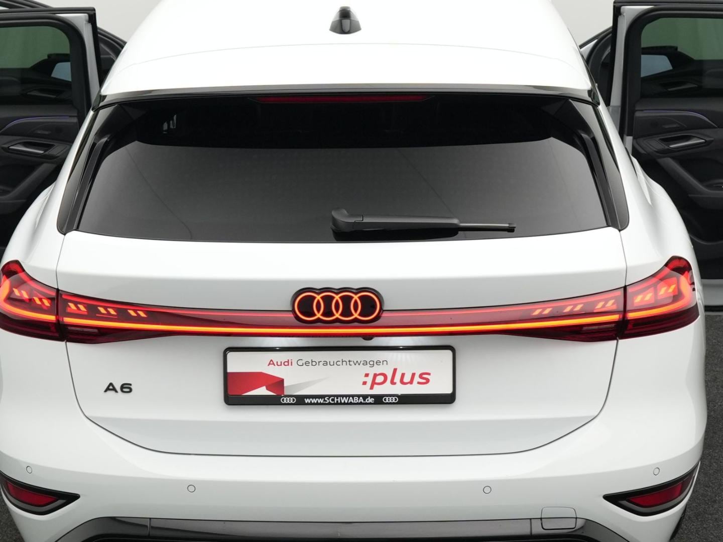 Bild über Audi A6 Avant e-tron e-tron - für weitere Informationen kontaktieren Sie den Audi Partner