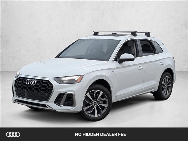 2023 Audi Q5 45 Premium Plus's photo
