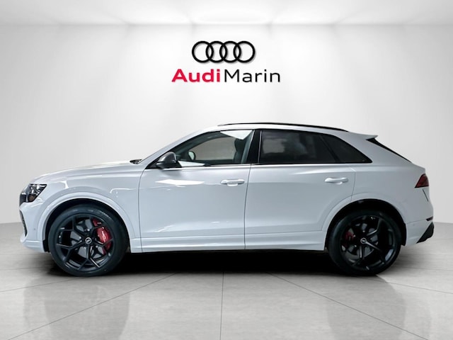 2026 Audi RS Q8 SUV performance