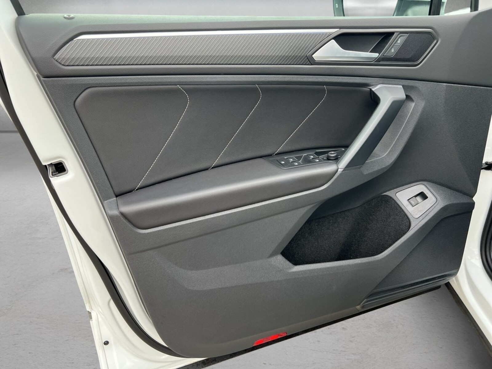 Volkswagen Tiguan – Bild 6
