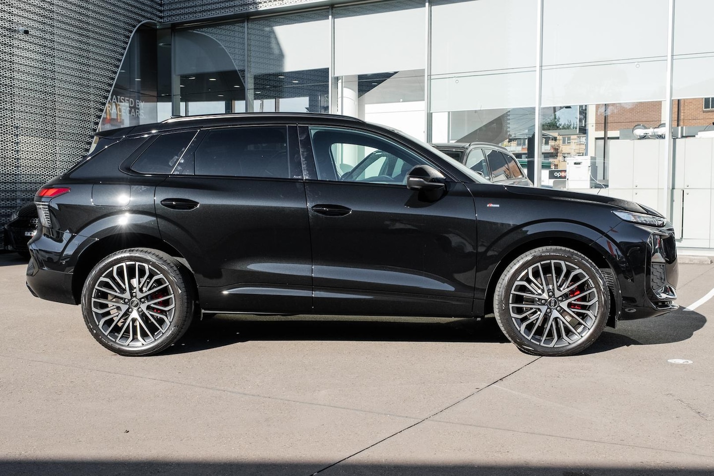 Image about Audi Q3 SUV TFSI quattro 195 kW