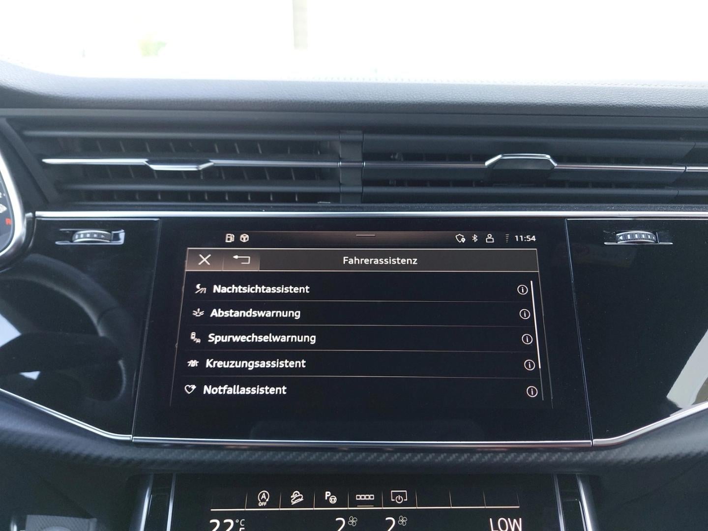 Bild über Audi SQ8 SUV TFSI quattro tiptronic - für weitere Informationen kontaktieren Sie den Audi Partner