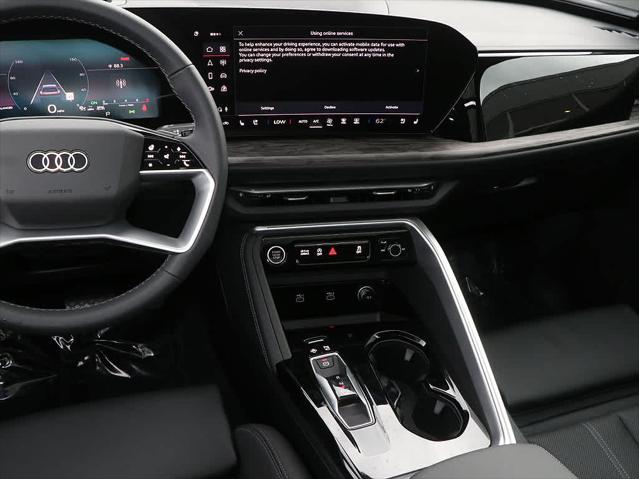 2025 AUDI Q5 - Image 17