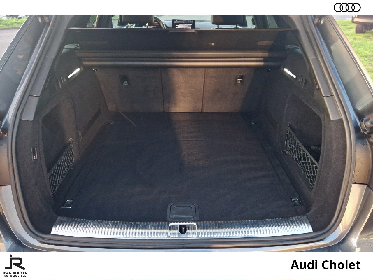Image about Audi A4 Avant S Line 40 TDI quattro 150 kW (204 ch) S tronic