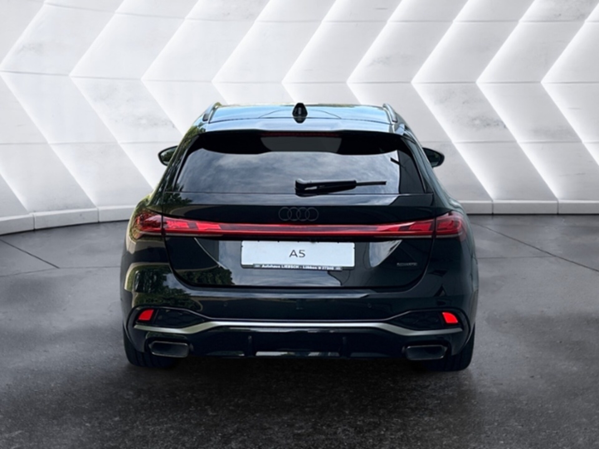 Audi A5 Avant e-hybrid edition one
