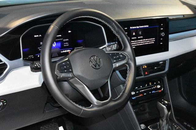 2025 Volkswagen Taos