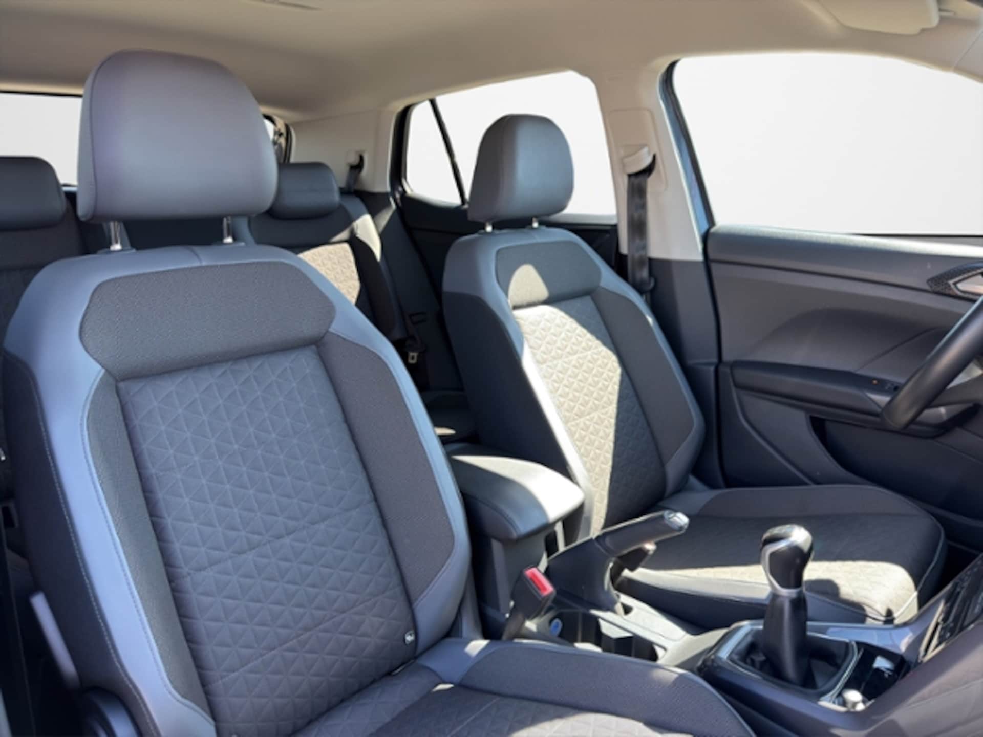 Volkswagen T-Cross Style