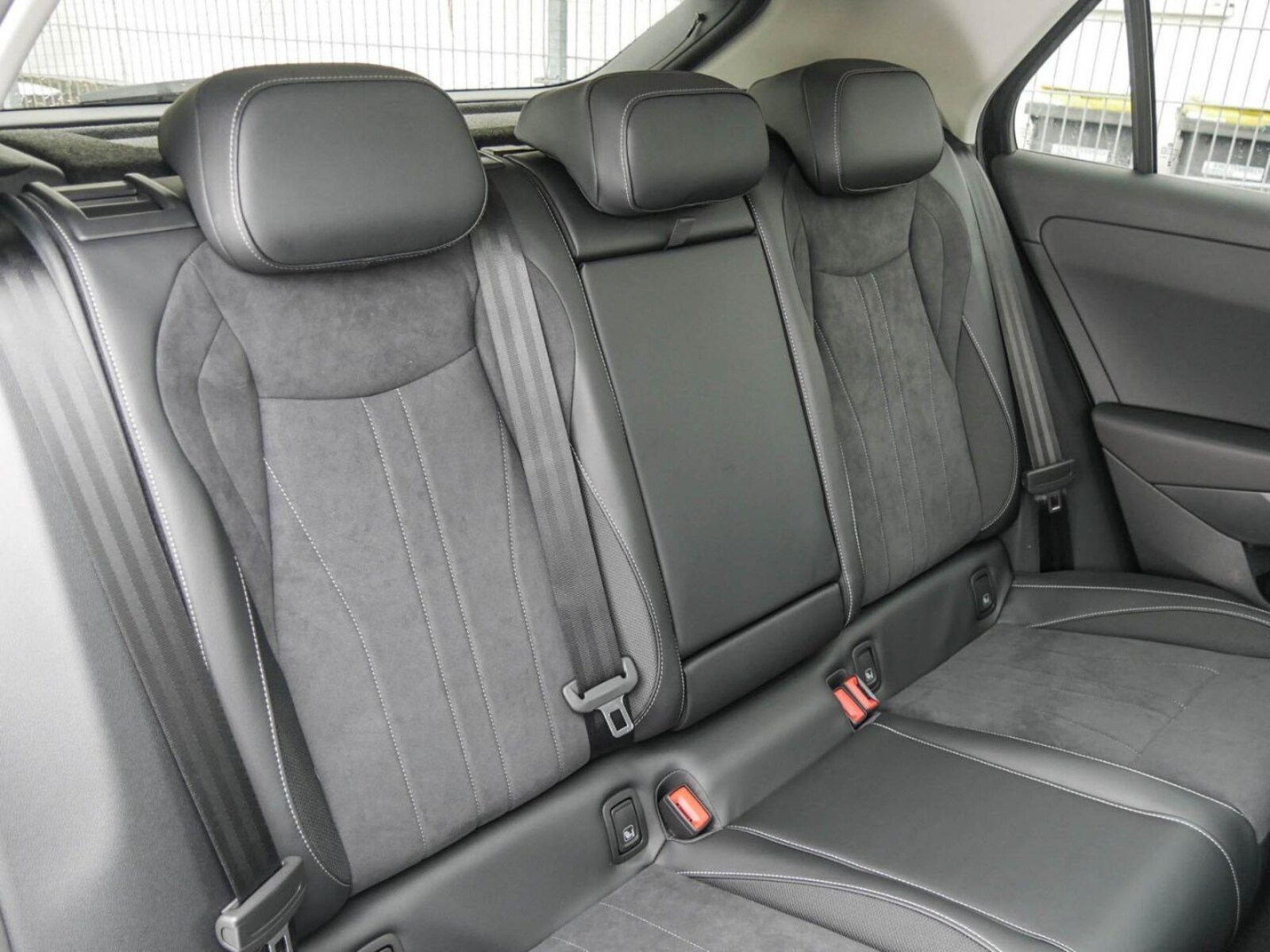 Volkswagen T-Roc – Bild 4