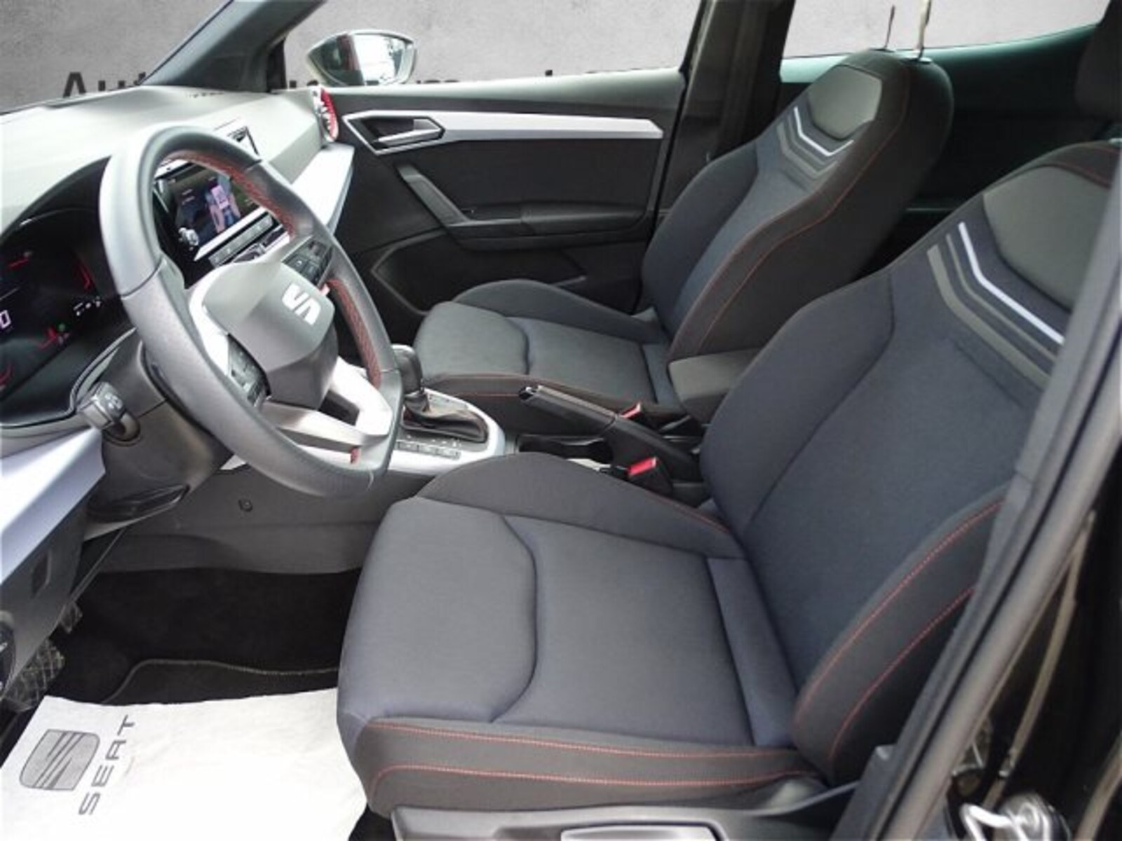 SEAT Arona – Bild 3