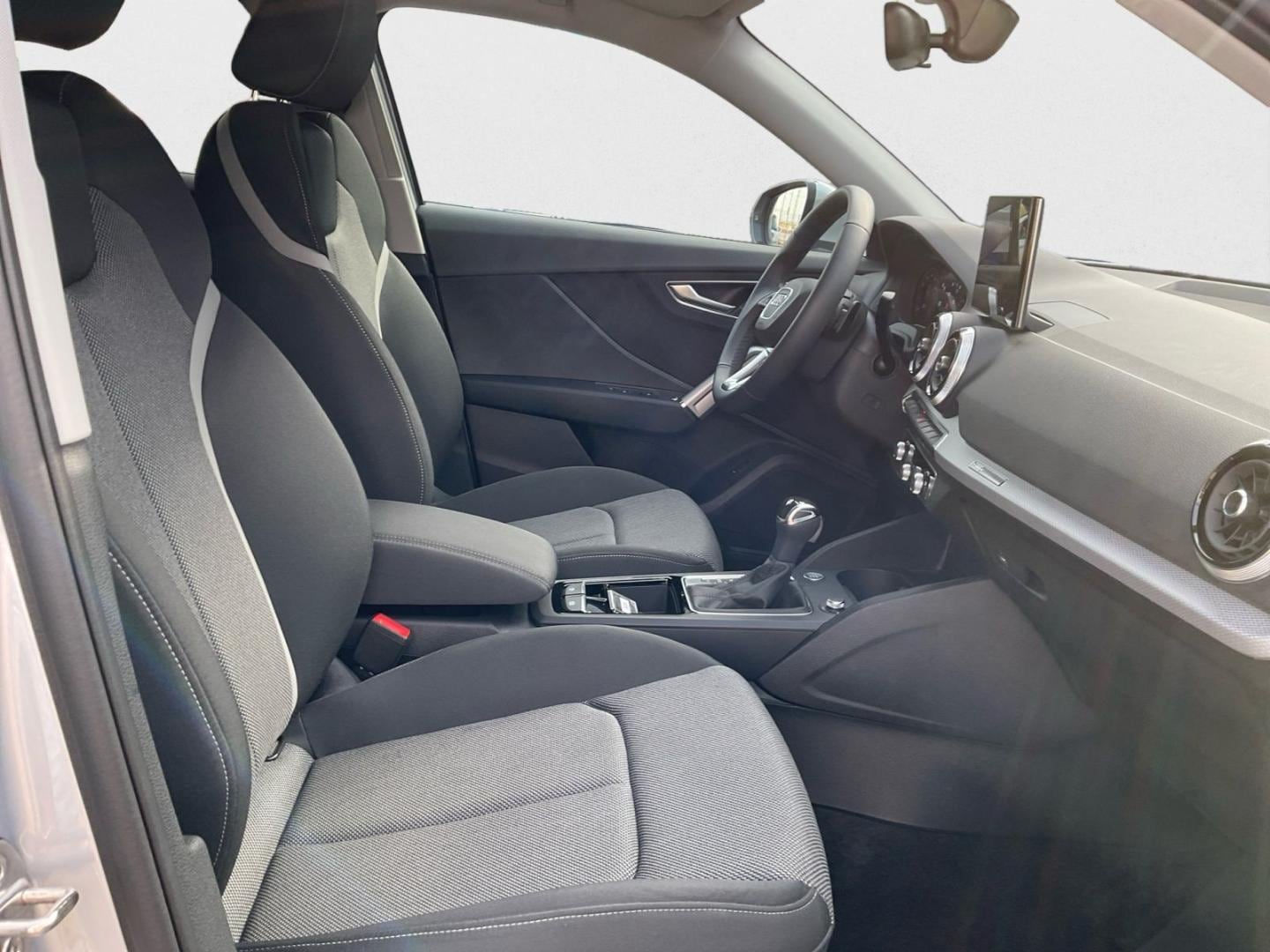 Bild über Audi Q2 advanced 35 TFSI S tronic - für weitere Informationen kontaktieren Sie den Audi Partner