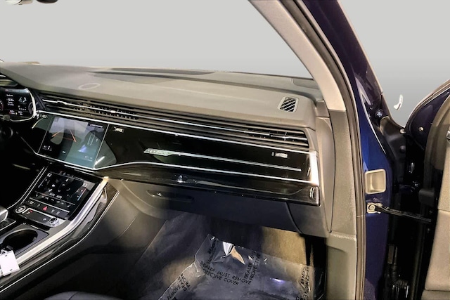 2022 Audi Q7 Premium Plus - Photo 20