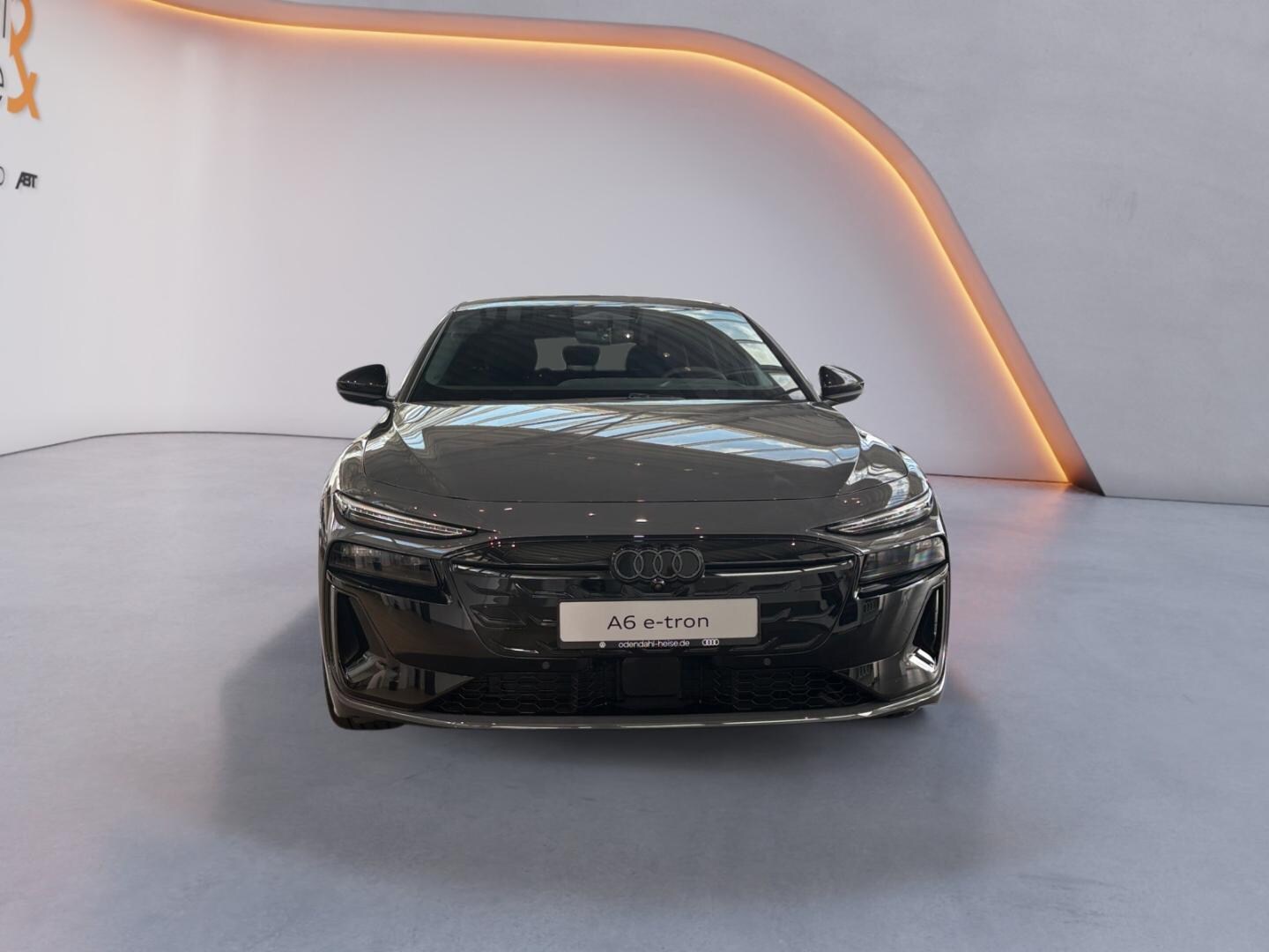 Bild über Audi A6 Avant e-tron S line business e-tron performance 270 kW - für weitere Informationen kontaktieren Sie den Audi Partner