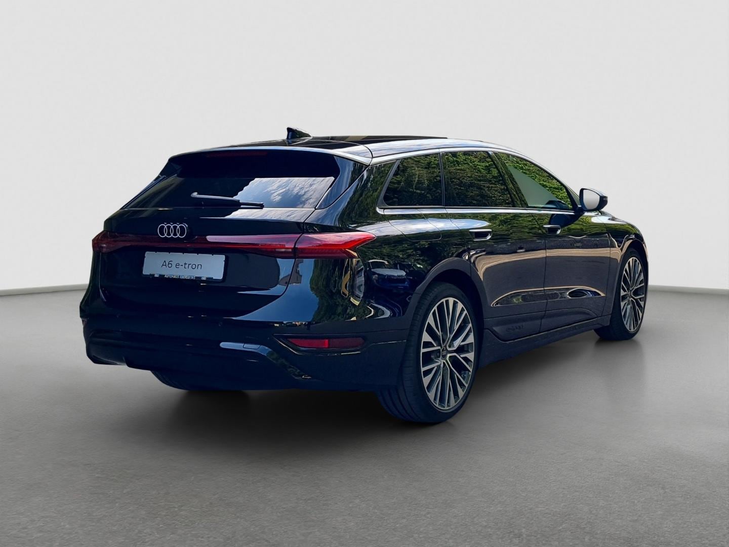 Bild über Audi A6 Avant e-tron e-tron 210 kW - für weitere Informationen kontaktieren Sie den Audi Partner