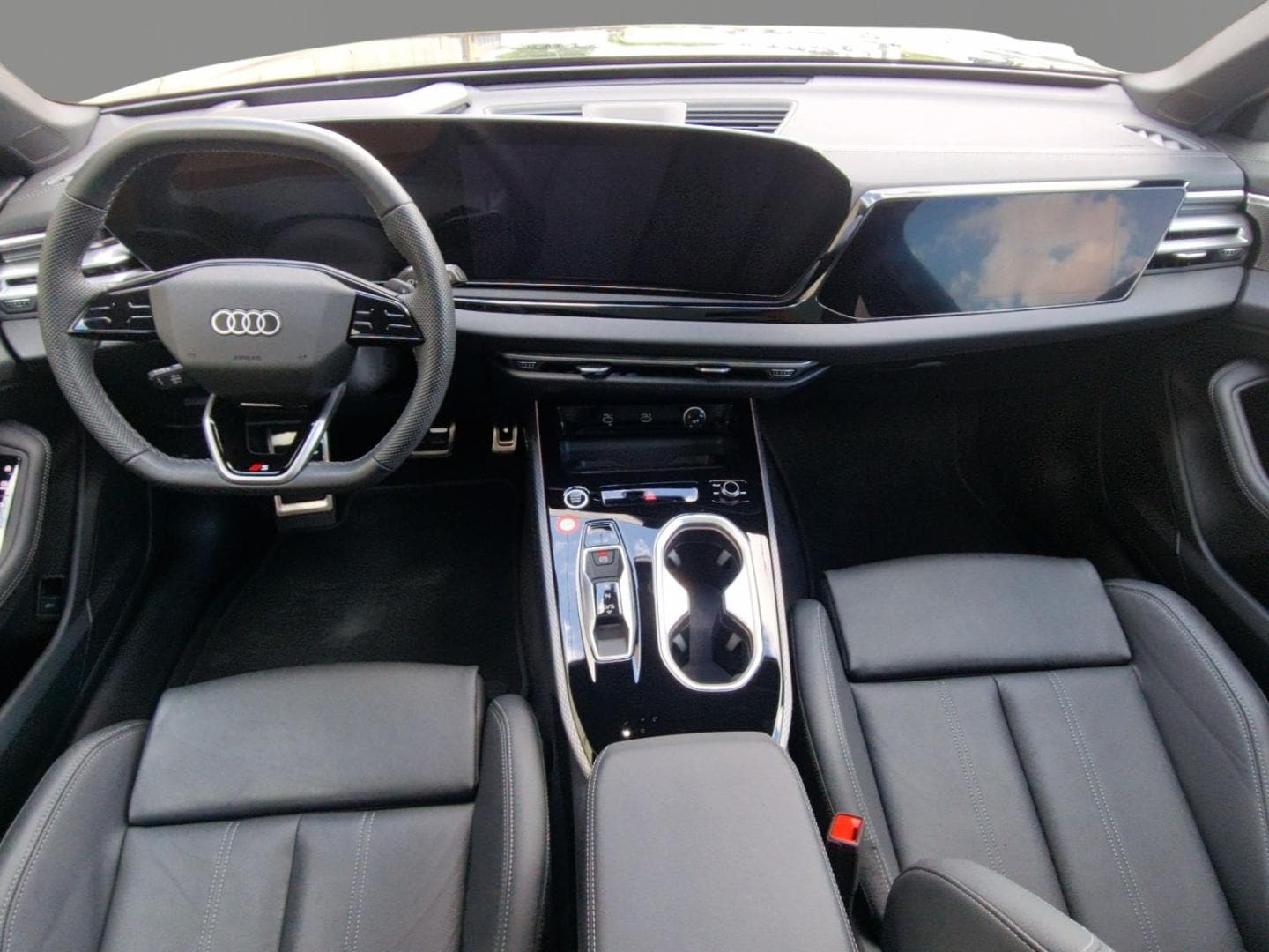 Bild über Audi A6 Avant TDI quattro 150 kW S tronic - für weitere Informationen kontaktieren Sie den Audi Partner
