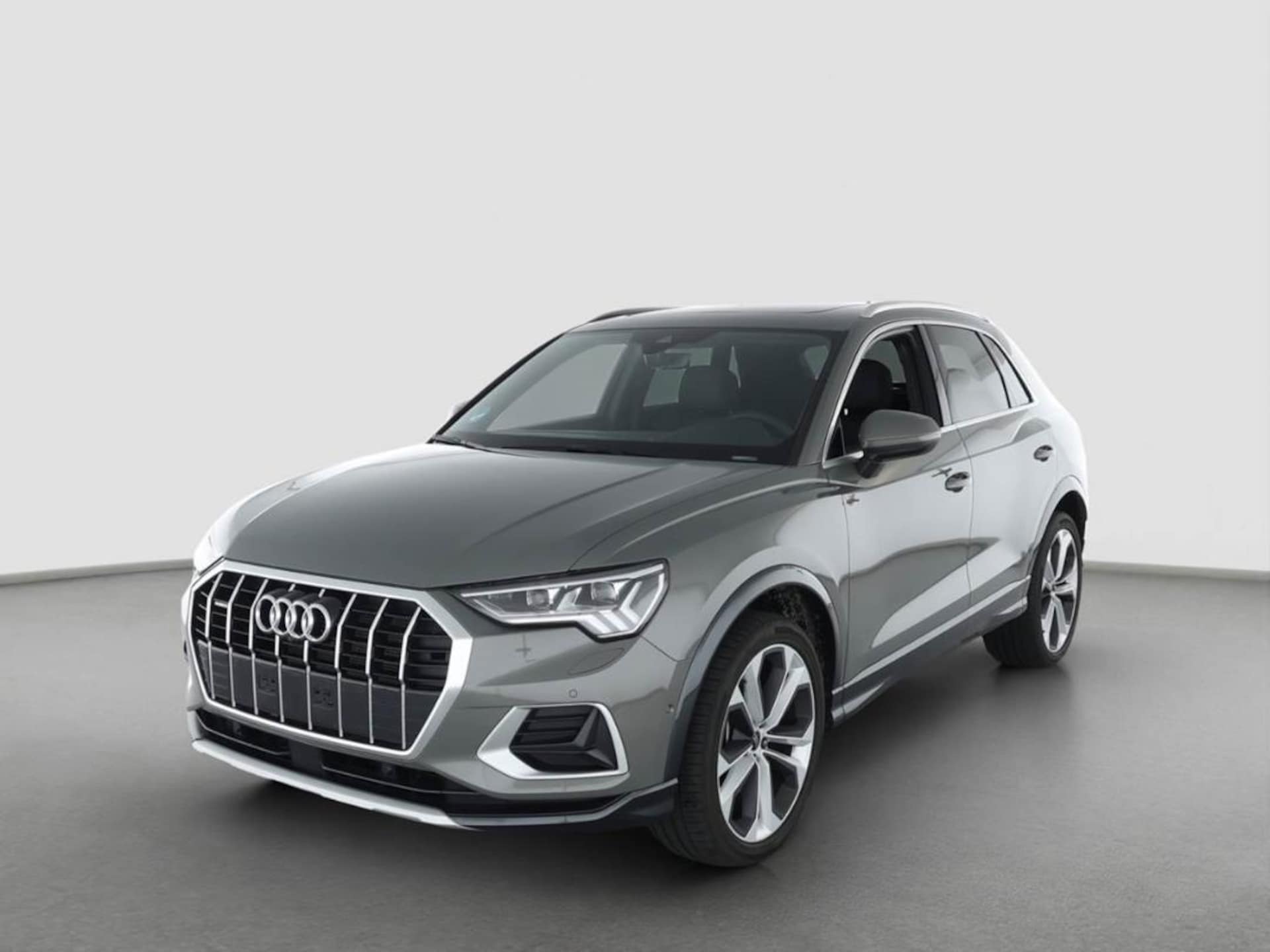 Audi Q3 SUV — Audi Q3 SUV advanced 40 TFSI quattro 140 kW (190 PS) S tronic Q3 quatt.2.0 R4140 A7
