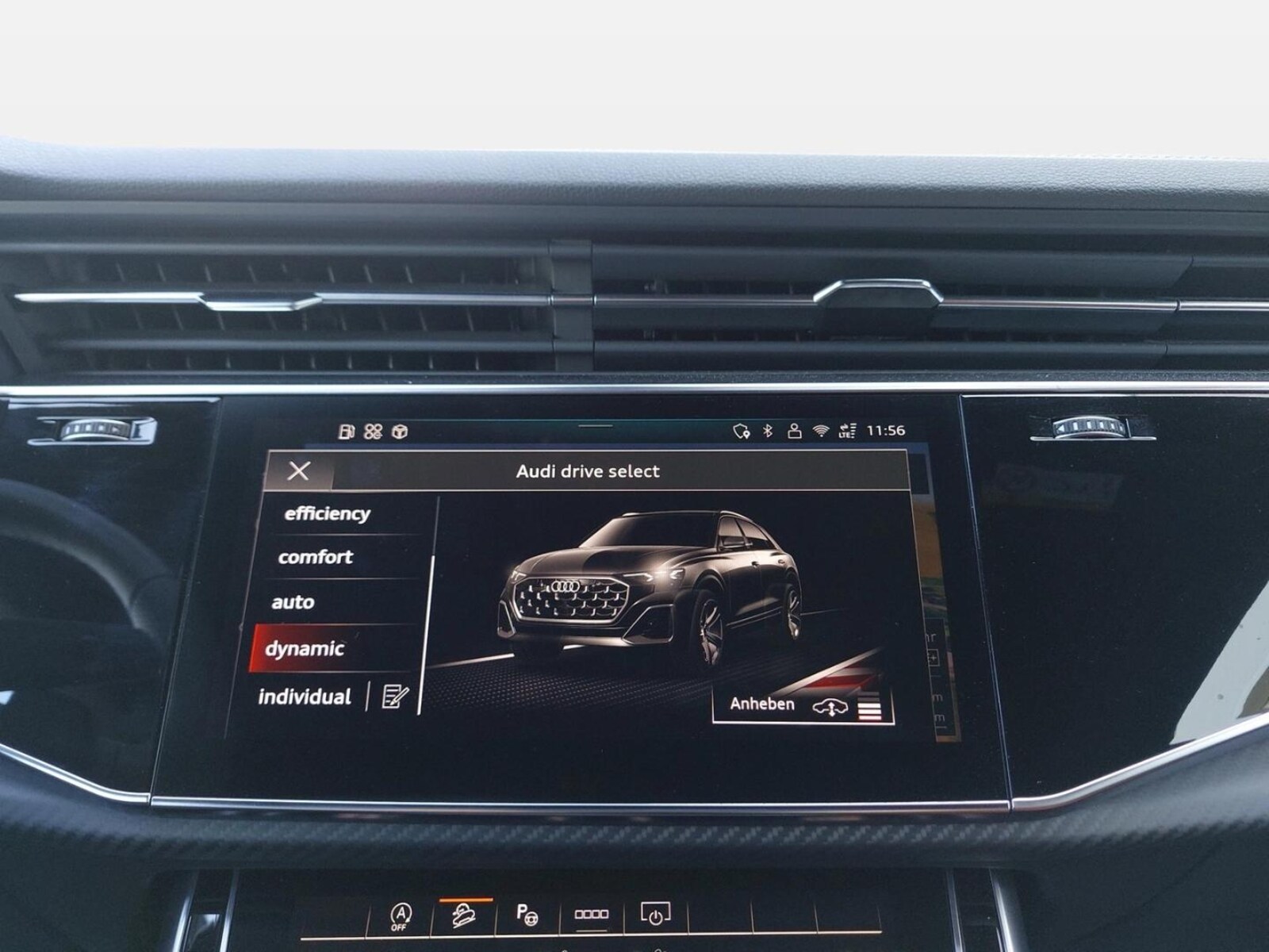 Audi SQ8 – Bild 24
