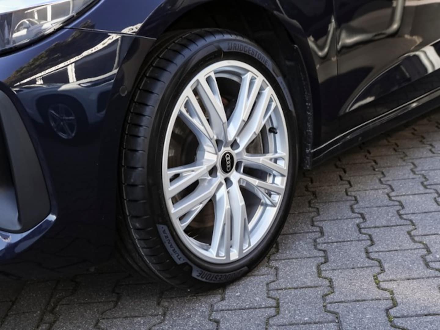Bild über Audi A5 Avant e-hybrid e-hybrid quattro 220 kW S tronic - für weitere Informationen kontaktieren Sie den Audi Partner