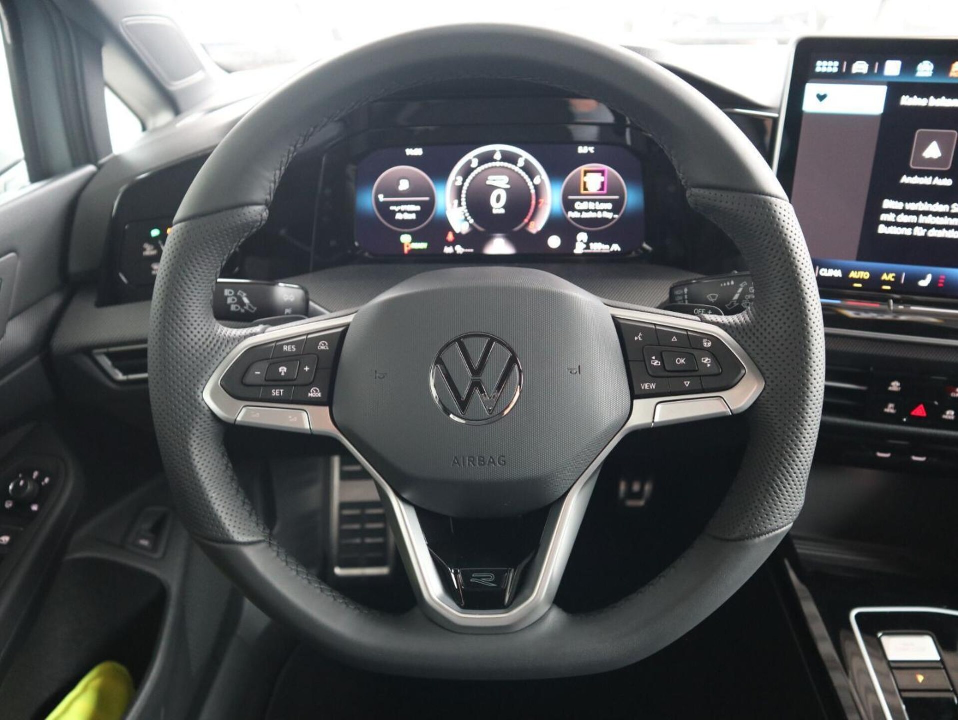 Volkswagen Golf Variant R-Line