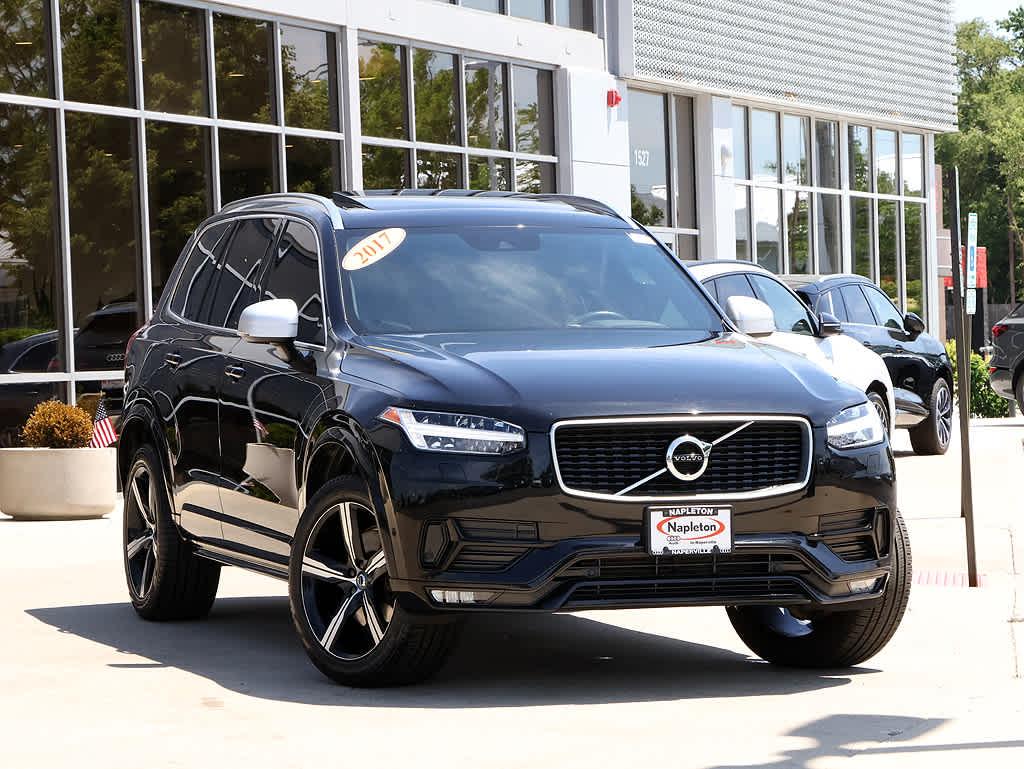 2017 Volvo XC90 T5 AWD R-Design's photo