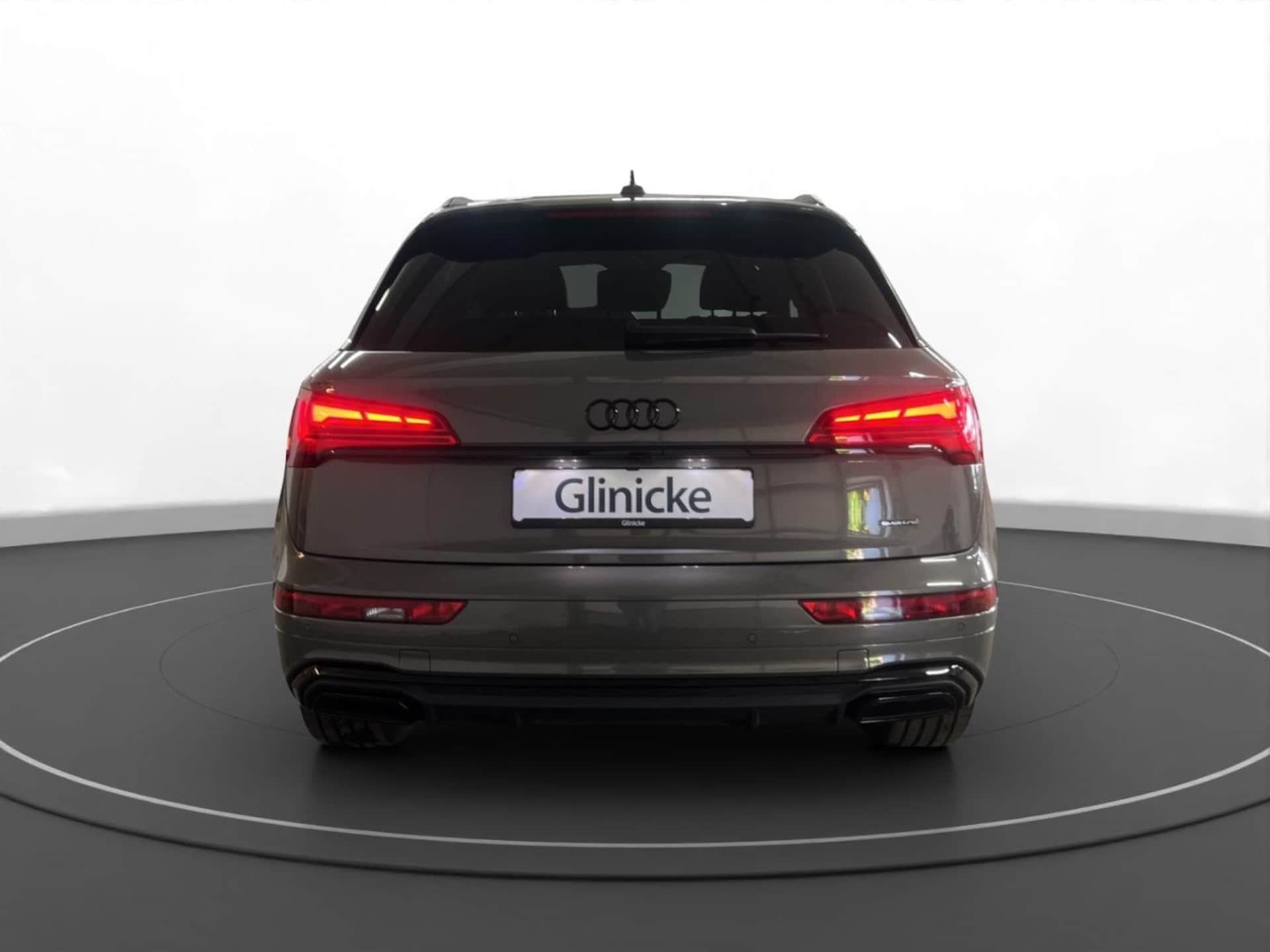 Audi Q5 TFSI e S line