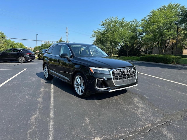 Photo of 2025 Audi Q7