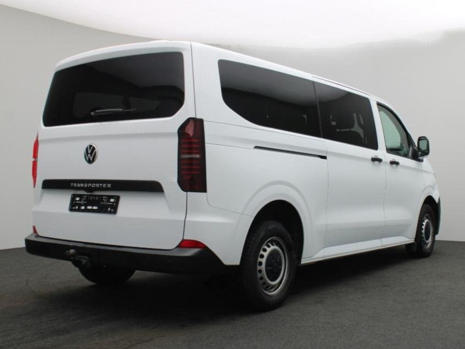 Volkswagen Transporter Kombi langer Radstand – Bild 3
