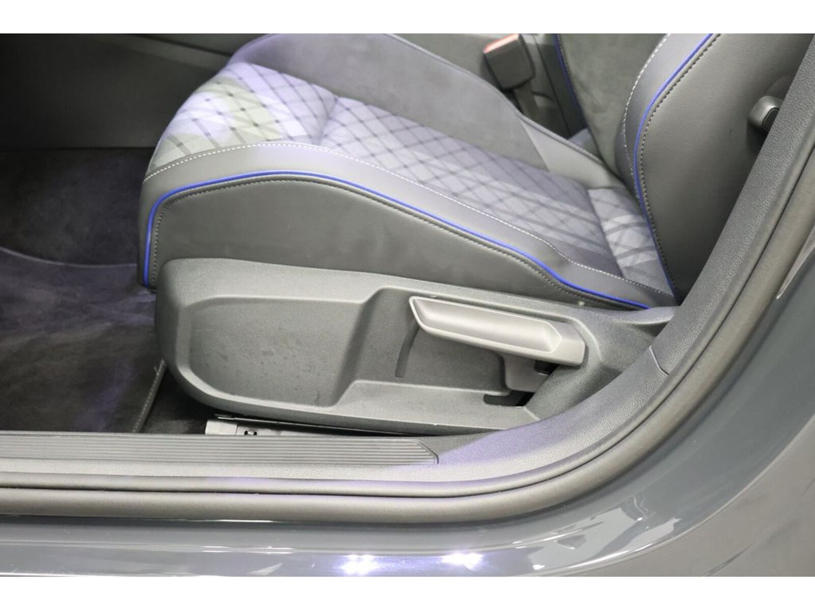 Volkswagen Golf – Bild 23