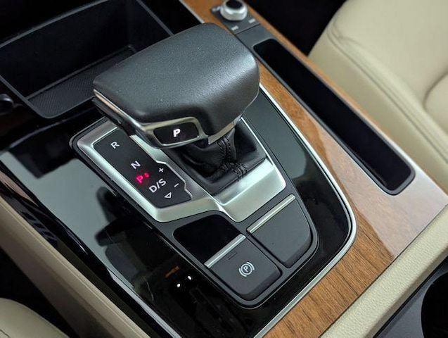 2024 Audi Q5 Premium - Photo 12