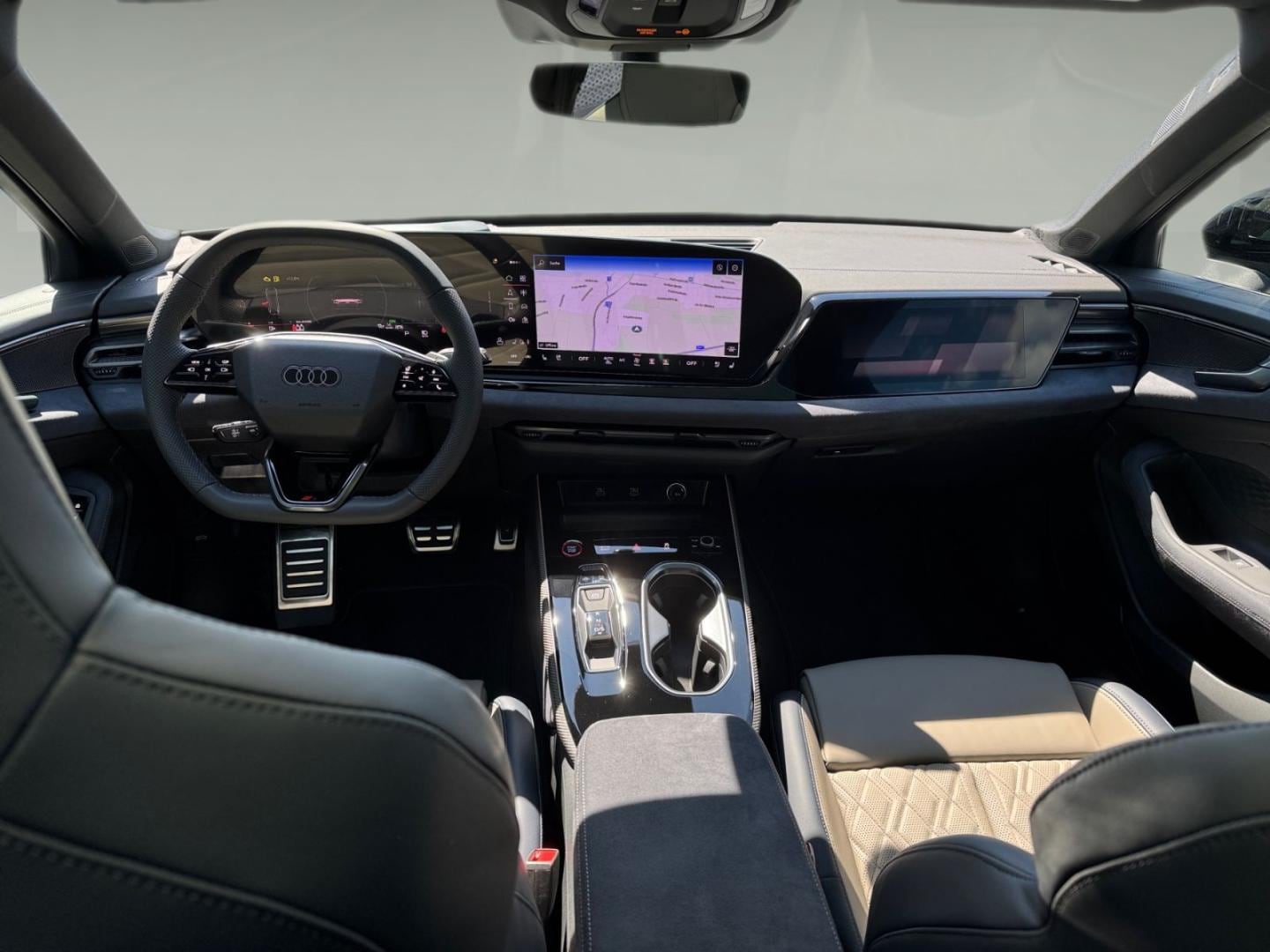 Bild über Audi A6 Avant TFSI quattro 270 kW S tronic - für weitere Informationen kontaktieren Sie den Audi Partner