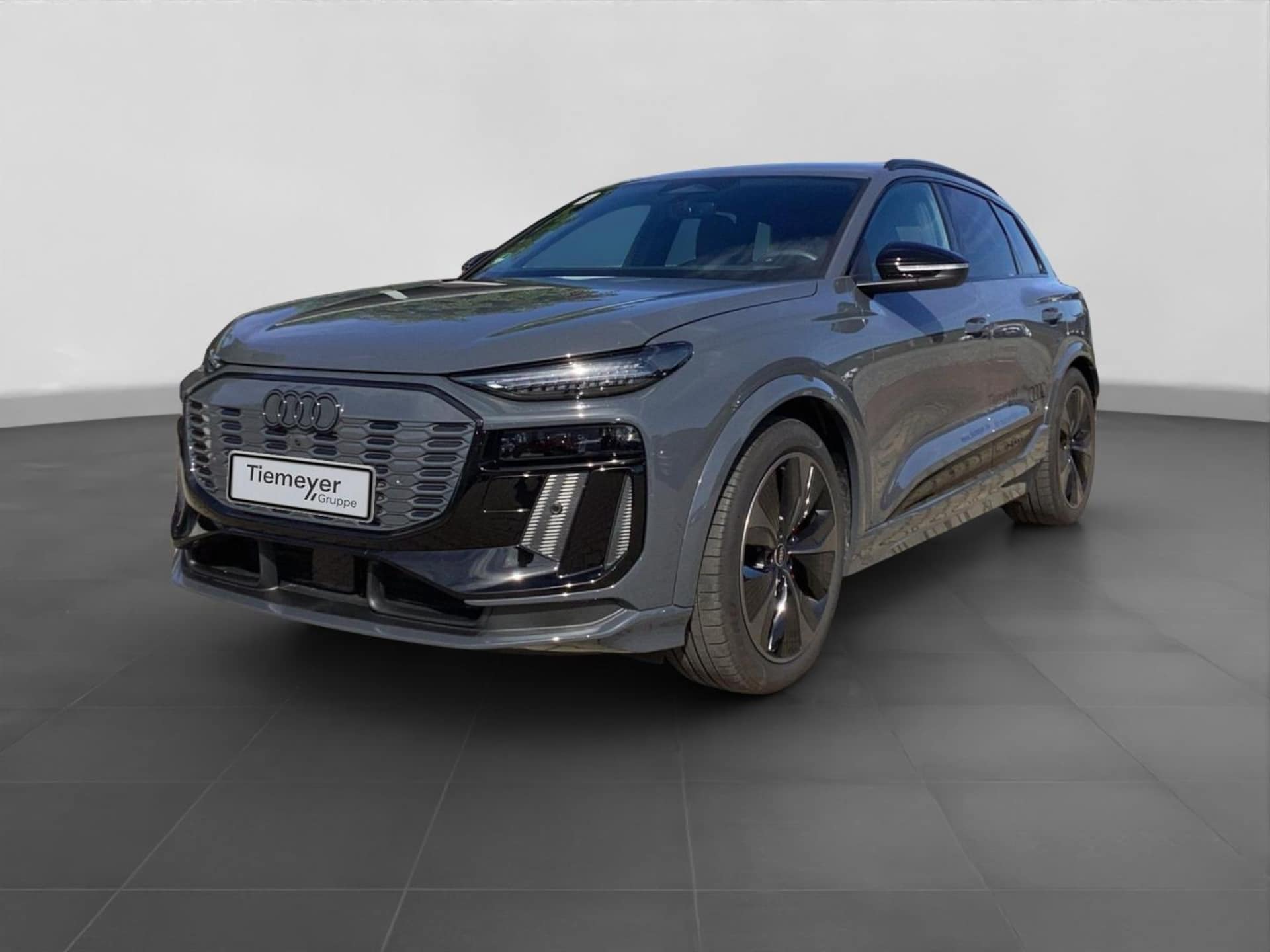 Audi Q6 SUV e-tron