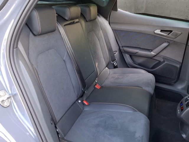 Bild des Autos 17