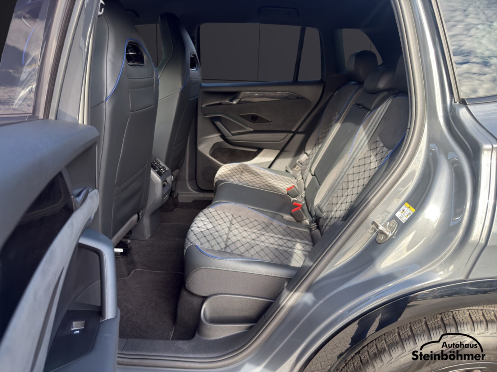 Volkswagen Tiguan – Bild 14