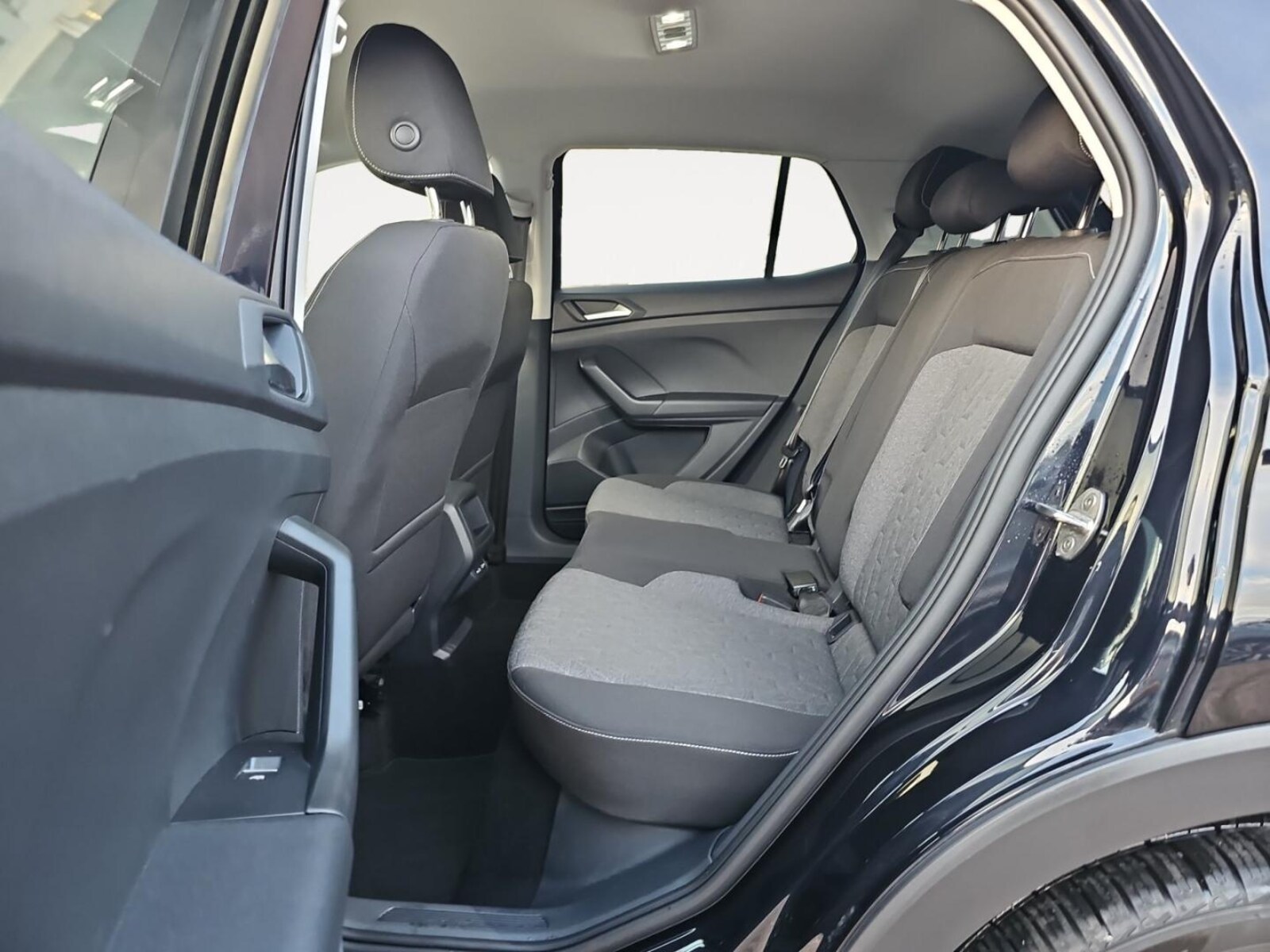 Volkswagen T-Cross – Bild 9