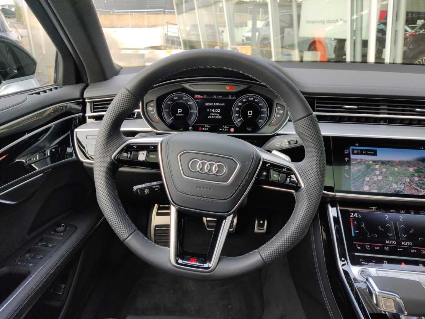 Bild über Audi A8 TFSI e 60 TFSI e quattro 340 kW tiptronic - für weitere Informationen kontaktieren Sie den Audi Partner