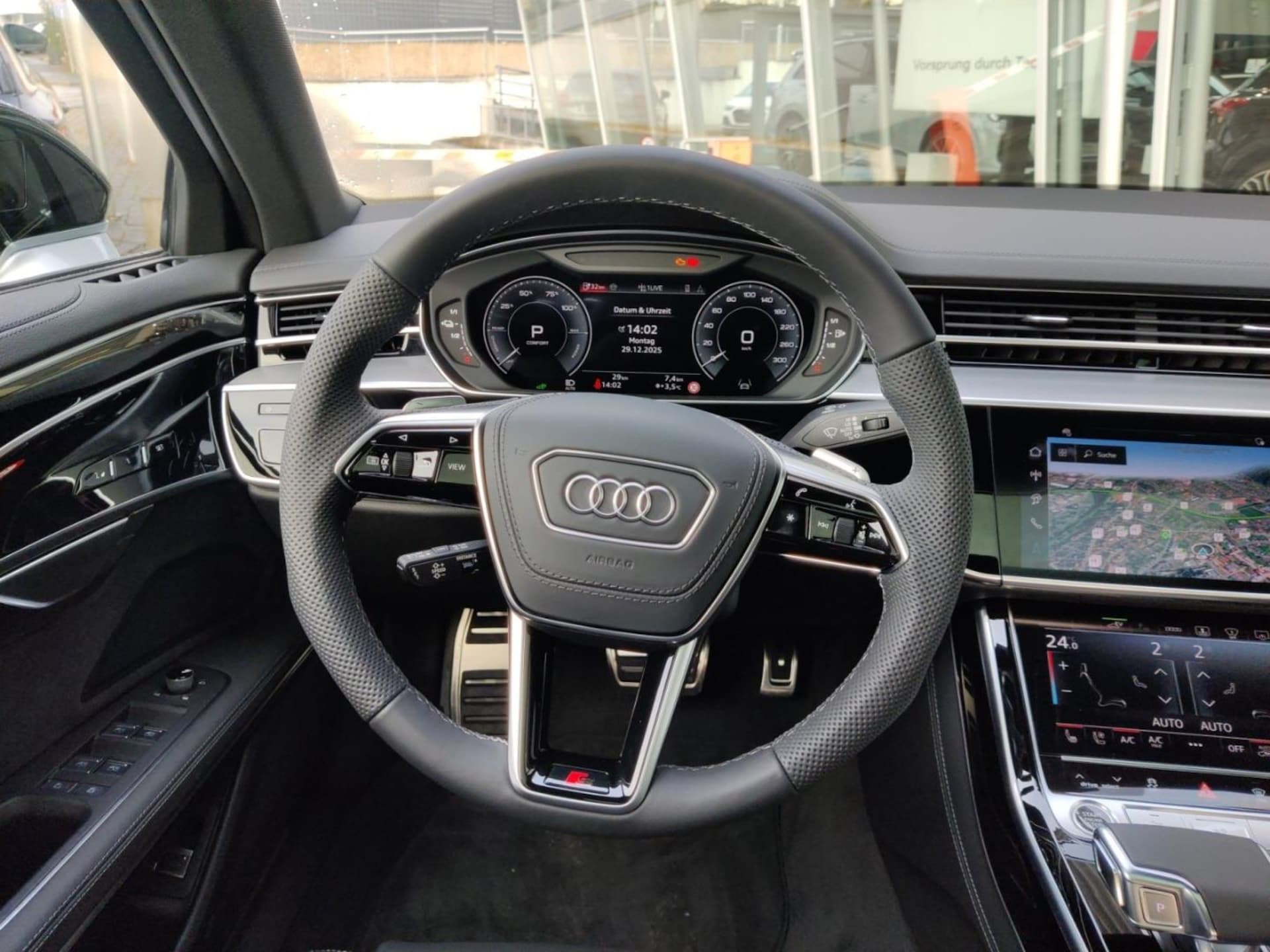 Audi A8 TFSI e