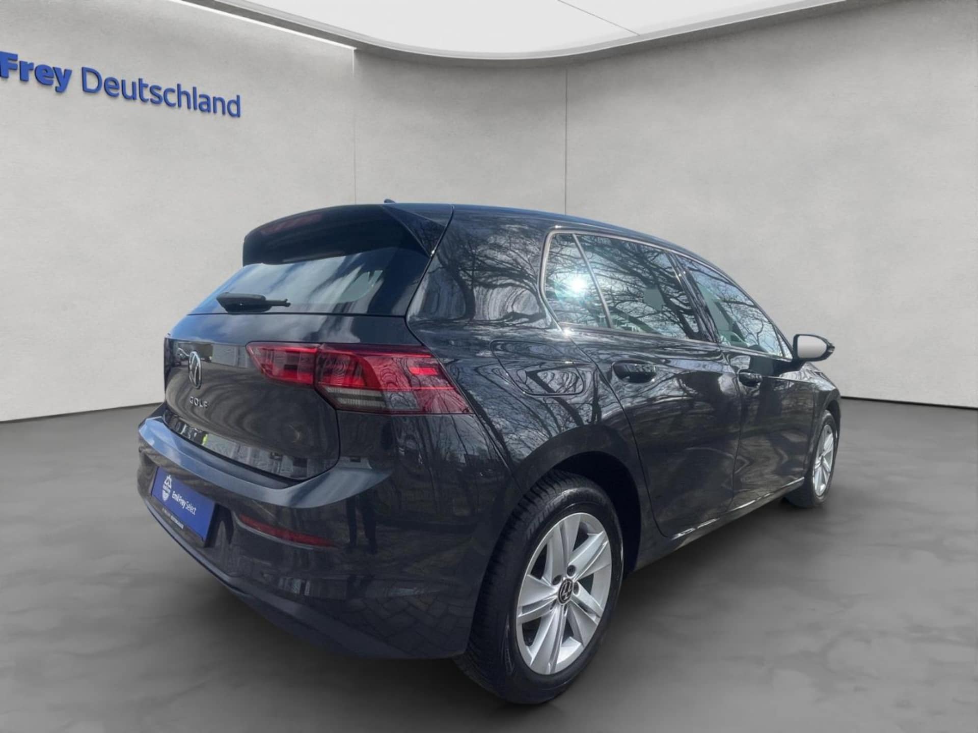 Volkswagen Golf Life