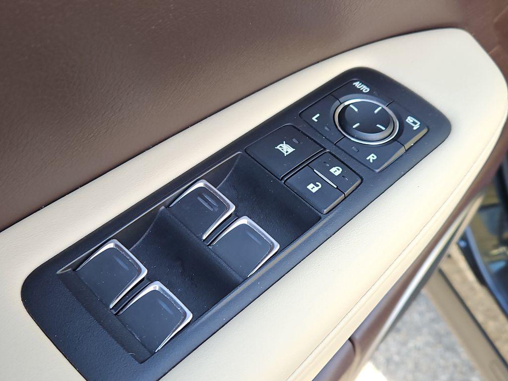 2020 Lexus RX 350 - Photo 23