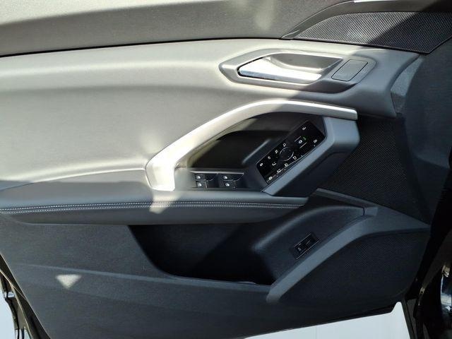 2025 Audi Q5 Premium - Photo 11