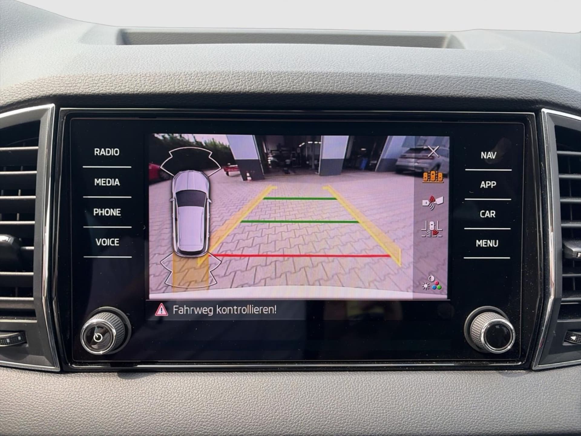 Skoda Karoq Tour