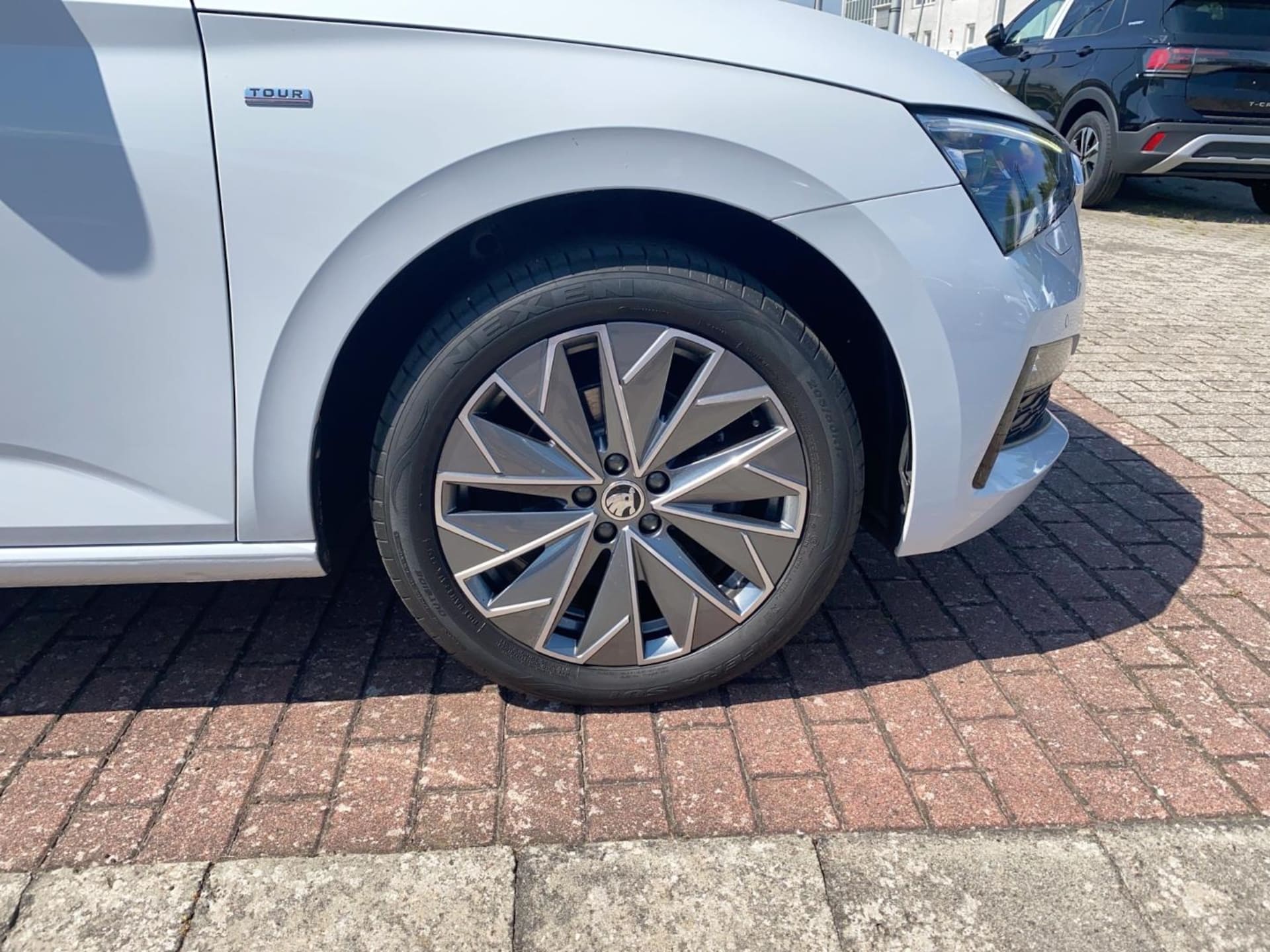 Skoda Scala Tour